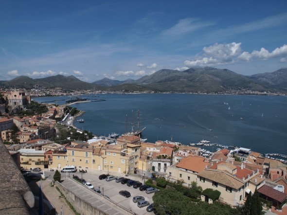 p4140989 porto di gaeta